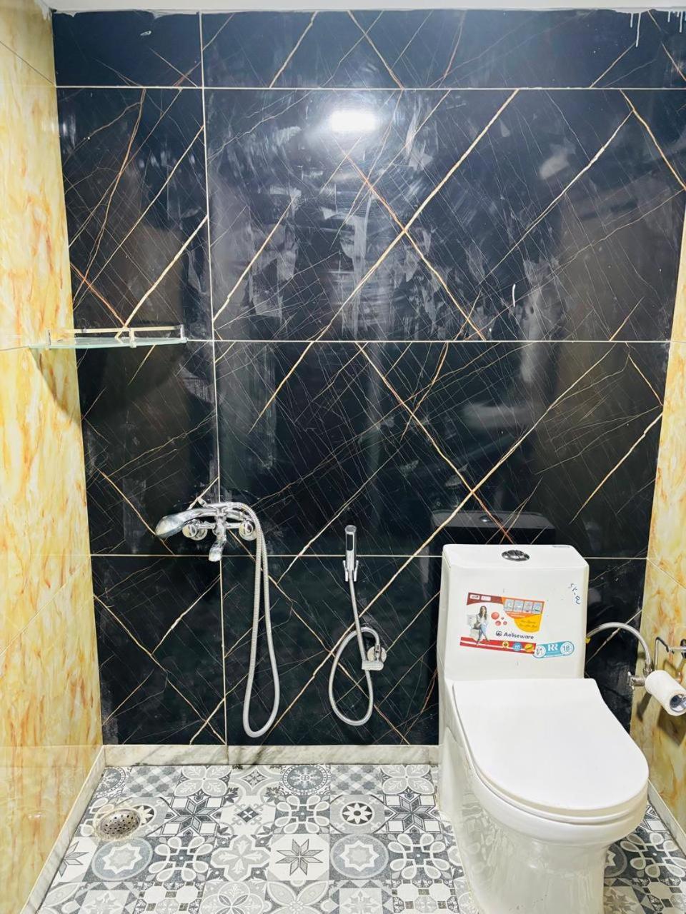 Hotel Amar Mussoorie Zewnętrze zdjęcie