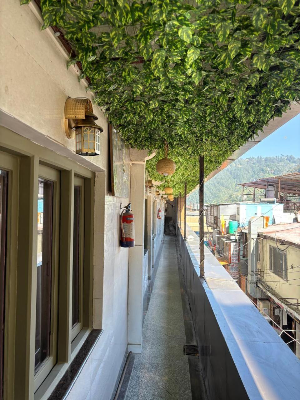 Hotel Amar Mussoorie Zewnętrze zdjęcie